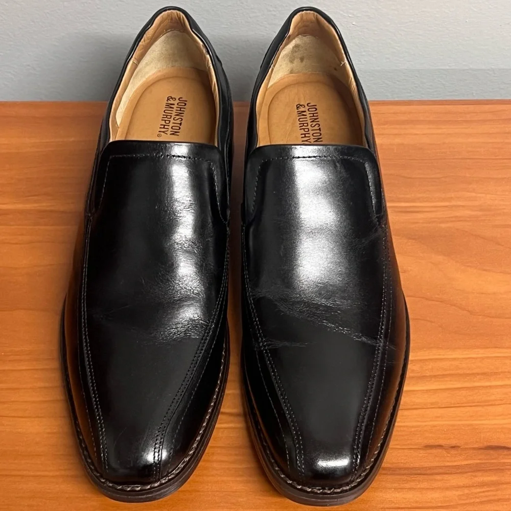 NWT Men’s Johnston & Murphy Lewis Venetian Leather Loafer Black Size 9